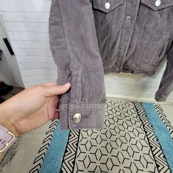 AE GRAY CORDUROY SHERPA LINED BUTTON UP JACKET, SZ XS - Picture 5 of 12